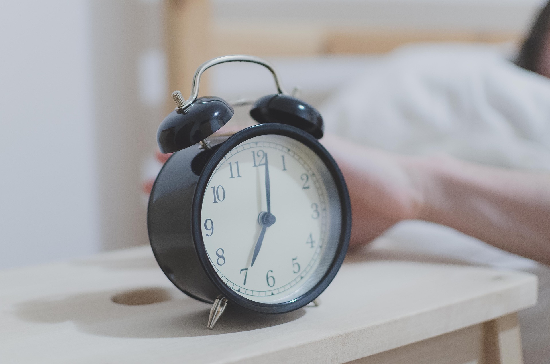 alarm clock 